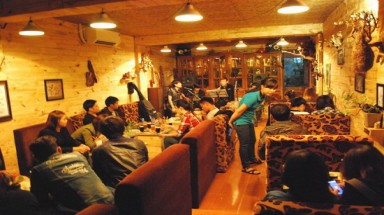  Rỗng café, acoustic và không gian không khói thuốc