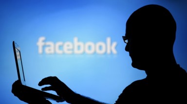   Facebook bị chỉ trích vì "bí mật" nghiên cứu người dùng