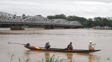  Thời tiết ngày 20/7: Vùng núi phía Bắc mưa to, nước sông lên nhanh, đề phòng lũ quét 