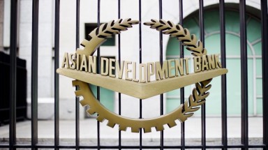   ADB dành 6 tỉ USD chống biến đổi khí hậu