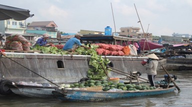  Cần Thơ: Chợ nổi Cái Răng đang "chìm"