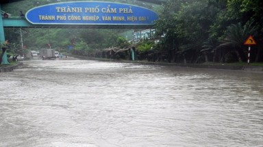  Quảng Ninh lại ngập úng