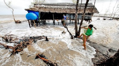  Tọa đàm "Một chiến lược Khí hậu: Cơ hội hay rào cản cho quá trình xây dựng thành phố tương lai?"