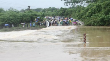  Cảnh báo lũ trên các sông từ Thừa Thiên Huế đến Bình Định