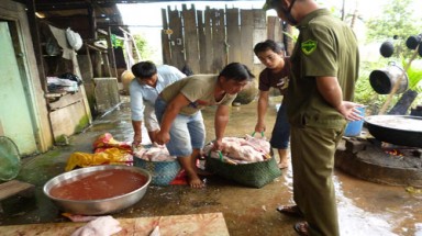  TP.HCM: Nhiều chủ lò giết mổ chống đối pháp luật