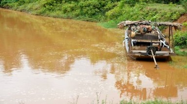  Cần xử lý dứt điểm tình trạng ô nhiễm nước ngòi Lao, đoạn chảy qua Phú Thọ